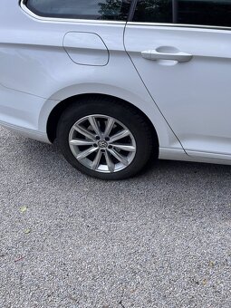 Passat 2.0Tdi, 110kw, r.v 2015 - 6