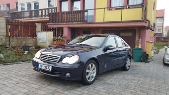 Mercedes - Benz W203 C 220 CDI - 6