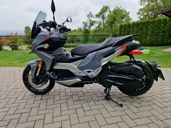 Peugeot XP400 GT - Shark Grey model 2024 pouze 3.380 km - 6