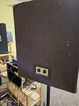 Zvuková aparatura – JBL 6230 - 6