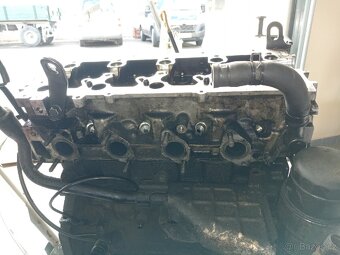 Prodám díly na motor Hyundai 103kw - 6