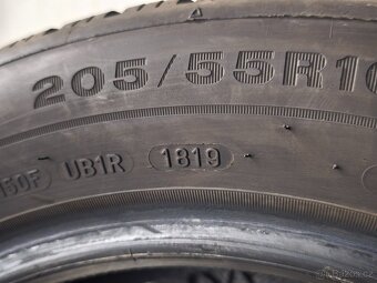 205/55 r16 zimní pneumatiky DUNLOP 7,5mm - 6