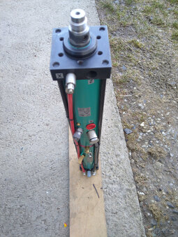 pístnici na lis 4t pneu-hydraulická TÓX-presotechnik nová - 6