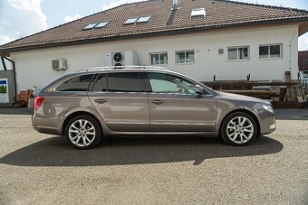 ŠKODA SUPERB II 2.0 TDI 4x4 125Kw Combi Exclusive - 6