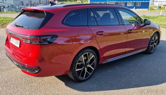 Prodej Passat B9 R-Line 2,0 TSI 195 kW 4MOT, 02/2025 - 6