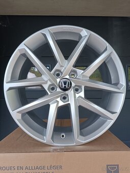 5x114.3 R18 - 6