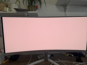 Philips Evnia 34M2C8600 – OLED zakřivený 34" monitor - 6