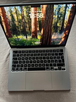 Počítač MacBook - 6