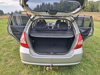 Honda Jazz 1.3  61kw - 6