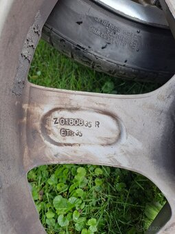 Prodám alu disky R 18 včetně pneu - 6