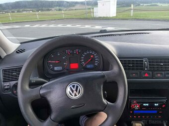 VW GOLF SPECIAL EDITION  1.9 TDI 74KW PD - 6