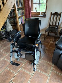 Invalidní elektrický vozík - 6