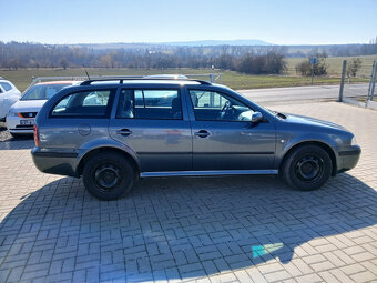 Škoda Octavia 1,6 Klima Tažné - 6