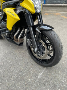Kawasaki ER-6 - 6