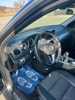 Mercedes-Benz Třídy C, 250cdi, manuál, 150kW - 6