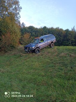 Nissan Navara D22 - 6