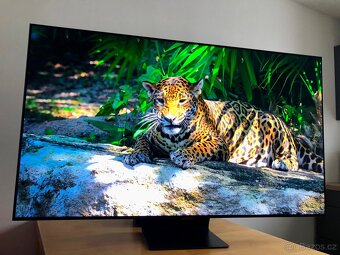 QLED Smart TV Samsung Q9 55 palců - 6