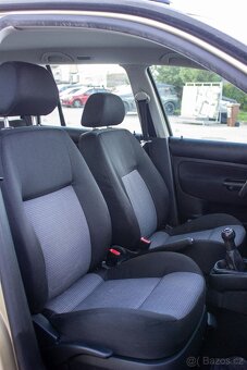 VW Golf IV 1.6i Klima Rozvody - 6