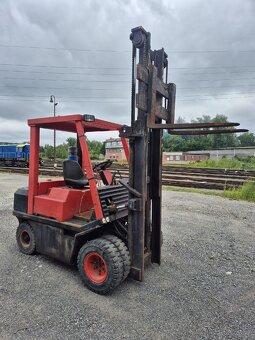Vysokozdvižný vozík JZD SV30 A, nosnost 3000kg, diesel - 6