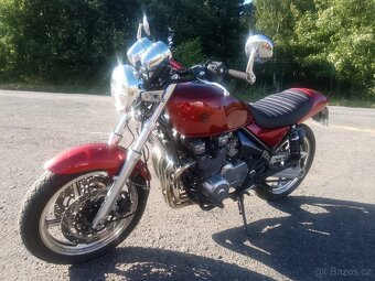 Kawasaki Zephyr 550 - 6