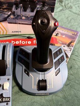 Thrustmaster TCA Quadrant Airbus Edition - 6