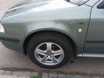 Škoda 1,6 benzín bez koroze - 6