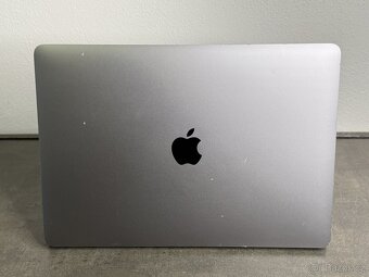 MacBook Pro 13'' 2017 / i5 / 8GB / 256GB SSD / Space Gray - 6