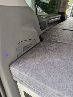 Spací vestavba Ford Tourneo/Transit custom od 2023 - 6