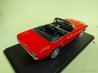 1:18  Ford Mustang Convertible 1964, Welly - 6