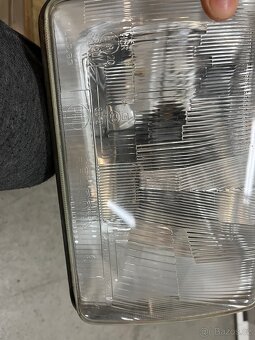 Přední světla Škoda 120 l - 6