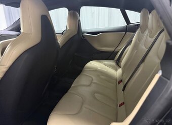 Tesla Model S Free supercharging 85D - 6