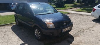 Ford Fusion - 6
