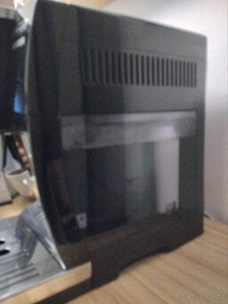Kávovar DeLonghi Dinamica - 6