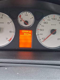 peugeot 407 3.0 V6 benzín - 6