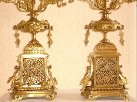 Bronzové, krbový hodiny a 2 svícny s dekorem - vinná réva - 6