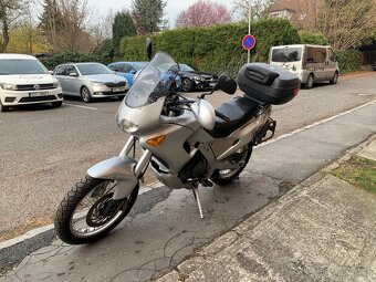 Aprilia Pegaso 650 Cube - 6