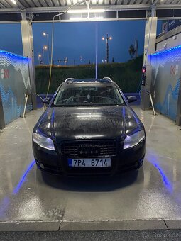 Audi a4b7 - 6