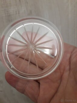 Pohár na léčivou vodu a skleněné 1/4 l. hrnečky. - 6