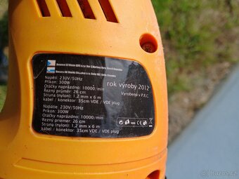 strunova sekacka sharks 300w - 6