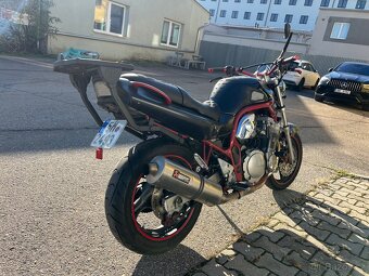 Suzuki GN 600 Bandit - 6