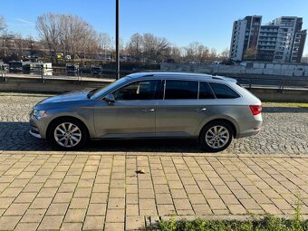 Skoda Superb Combi 1.6 TDI - 6