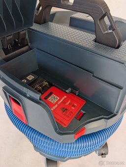 Průmyslový,vysavač Bosch GAS 18V-12 MC Professional - 6