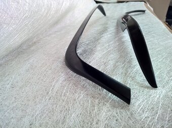 Řasy na světlometech BMW E39 - 6