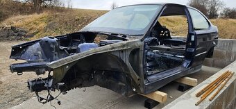 BMW 316i E36 compact -TOP karoserie - 6