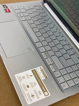Notebook ASUS VivoBook - OLED/AMD R7/16GB/1TB/WIN 11 - 6