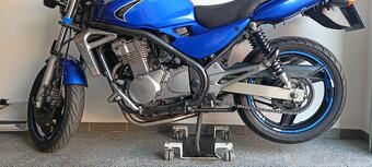 Kawasaki ER 5 - snížené sedlo + originál a příslušenství - 6