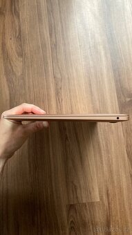 MacBook Air 13” 2019 rose gold - 6