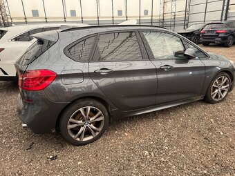BMW 225i xDrive M-Paket - 6