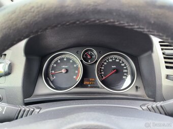 Opel Zafira B 1.8 103kW 7 míst dálnička do 4/26 - 6