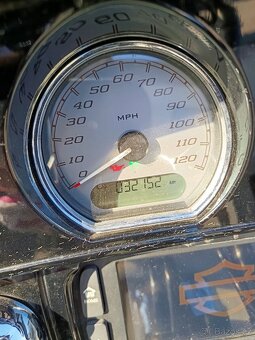 Harley Davidson Street Glide Special - 6
